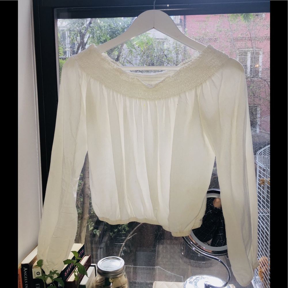 Off-the-shoulder Ruffle Top